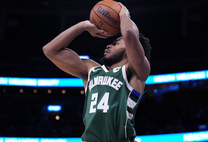 卡梅隆·托马斯遭两队裁掉 攻强守弱成致命短板