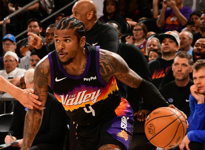 杰伦·格林爆发砍34分 猛龙