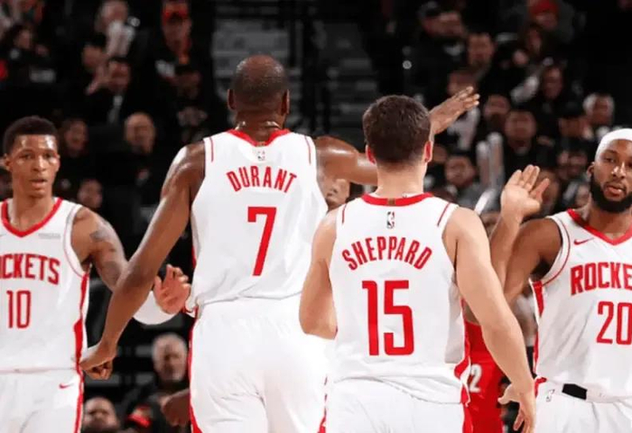 火箭与森林狼排名争夺战升级，胜负将决定季后