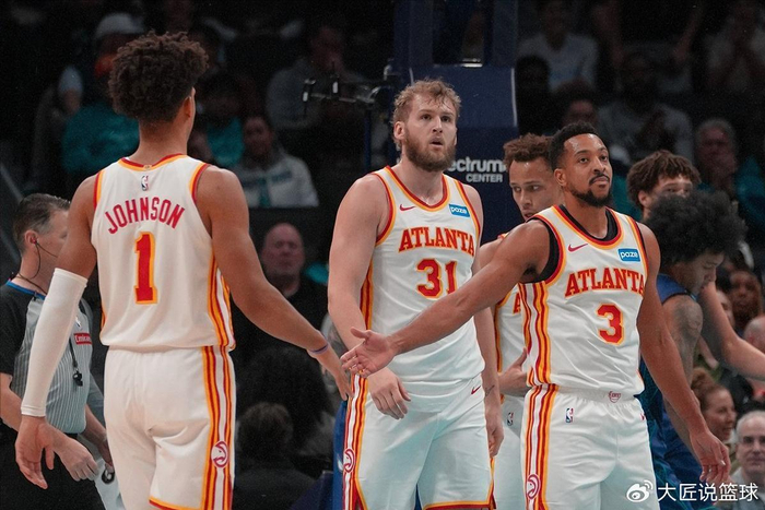 老鹰交易特雷杨后强势崛起 杰伦约翰逊爆发引领