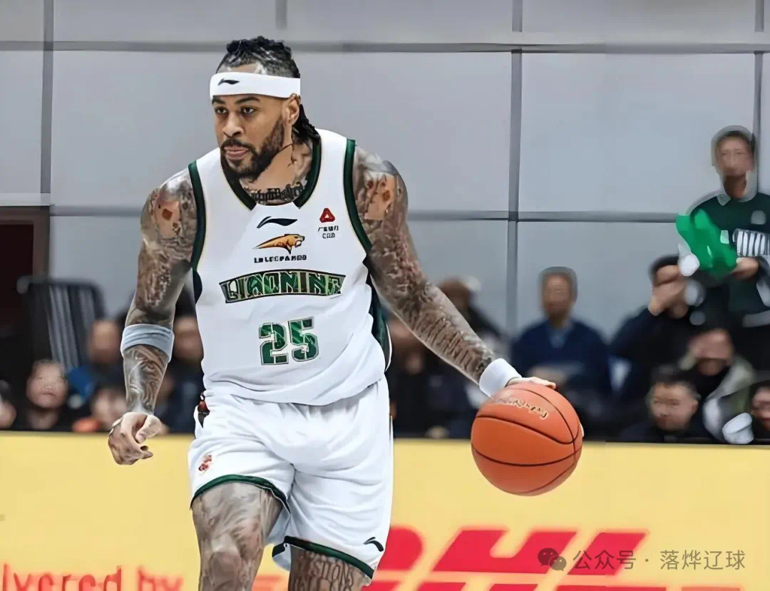 辽宁队客场险胜山东队 莫兰德护筐成关键