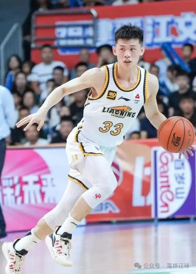 辽宁队客场险胜山东队 莫兰德护筐成关键