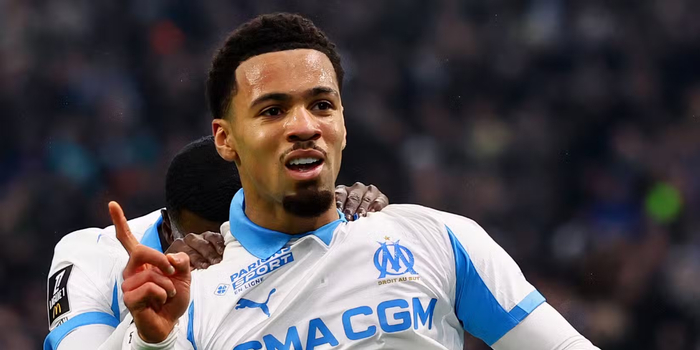 阿森纳青训双星或遭高价出售引球迷不满